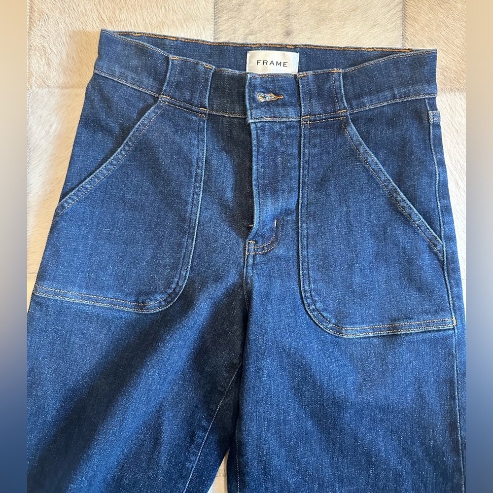 Frame Modern Pocket Jean - Picture 6 of 10